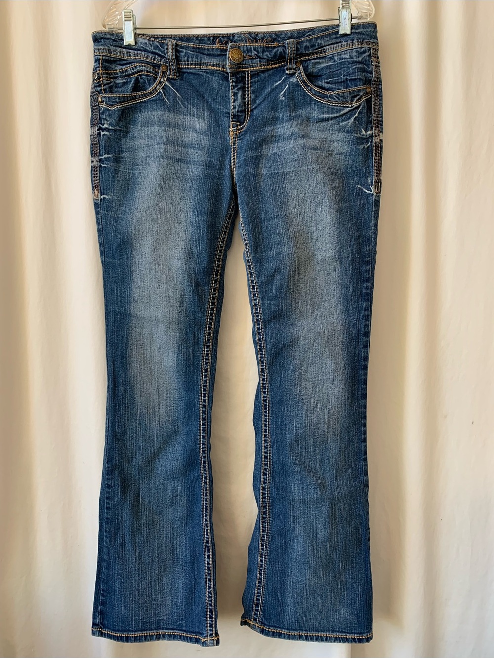 Y2K Ariya Low Rise Bootcut Jeans - Picture 2 of 6